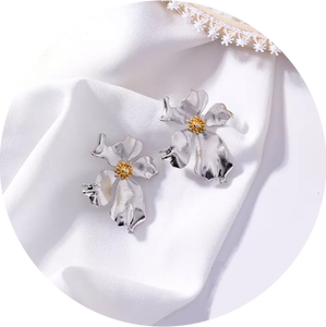 Pendientes Kiu Plateados