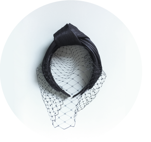 Diadema nudo con red Negra