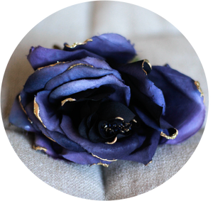 Rosa detalles oro azul