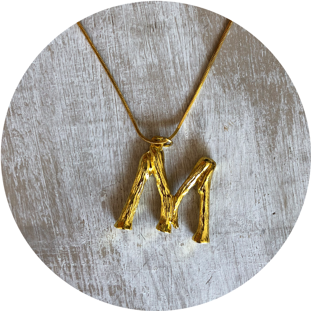 Collar Inicial Grande 