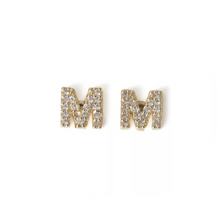 Load image into Gallery viewer, Mini Pendientes Inicial &quot;M&quot;