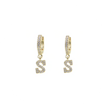 Load image into Gallery viewer, Mini Pendientes Arete Inicial &quot;S&quot;