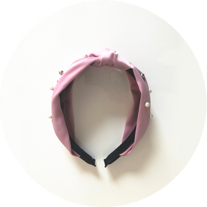 Diadema perlas en seda rosa